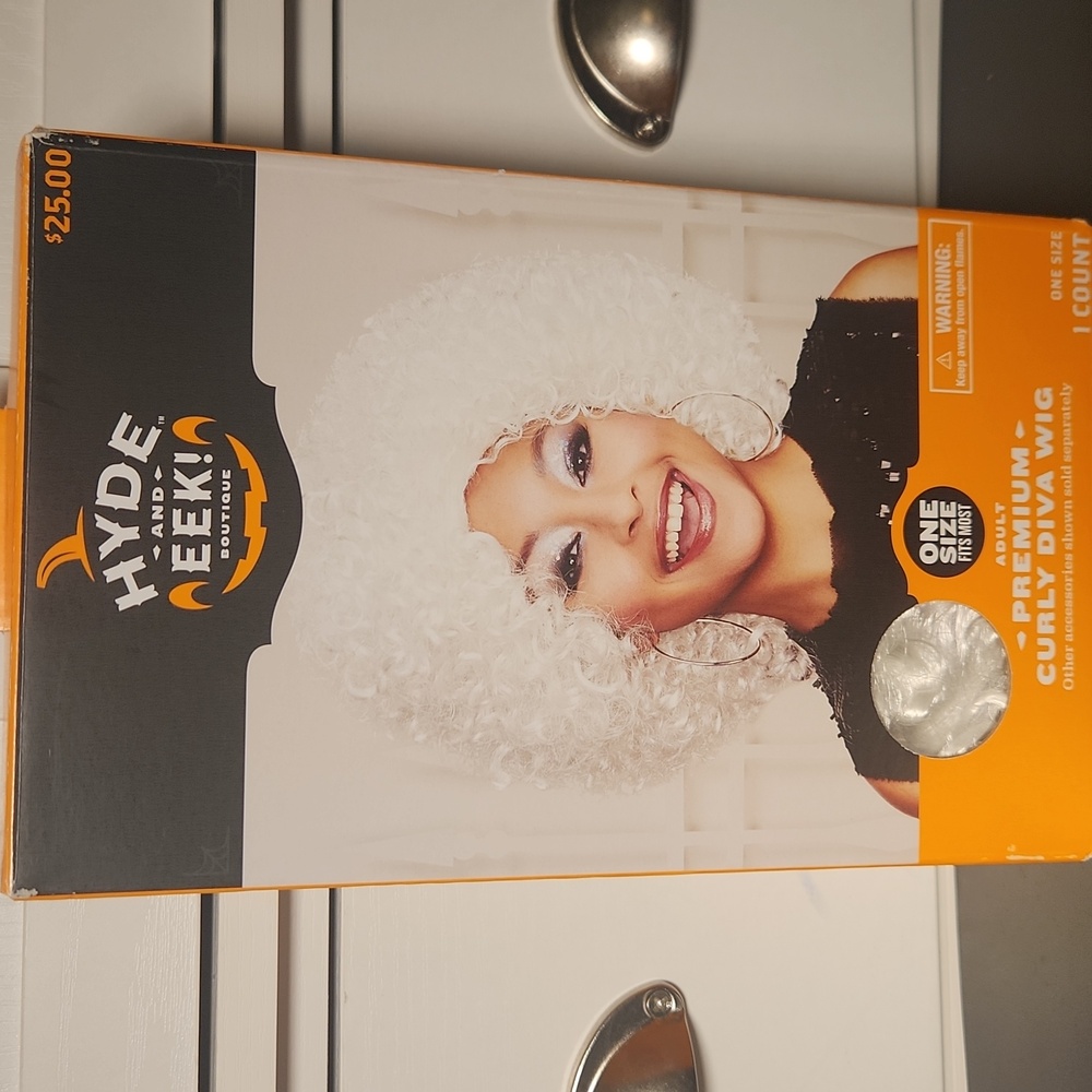 Hyde and Eek! Curly Diva Wig